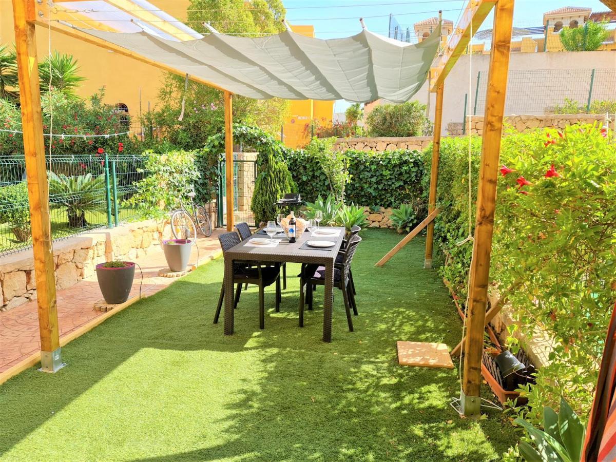 Apartamento Con Hermoso Jardin Y Ac Isla Plana Extérieur photo