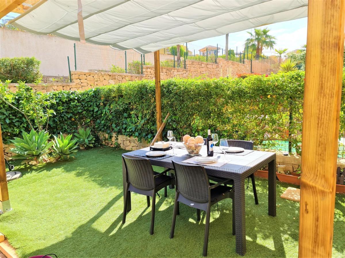 Apartamento Con Hermoso Jardin Y Ac Isla Plana Extérieur photo